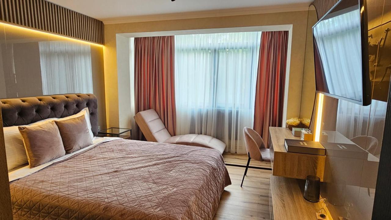 Cosy 2 Rooms Apartment In The Center Of The City Bukarest Exterior foto