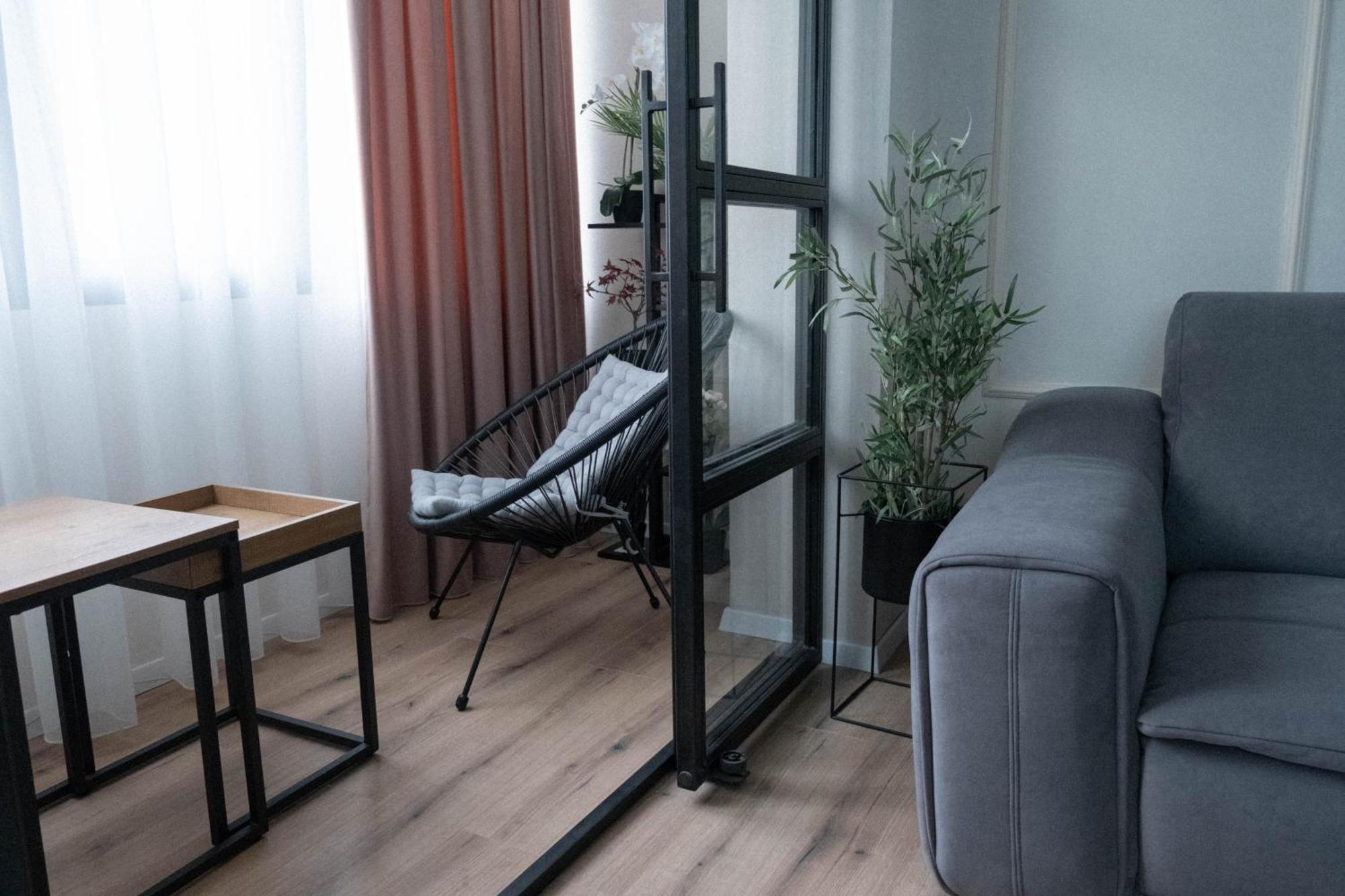 Cosy 2 Rooms Apartment In The Center Of The City Bukarest Exterior foto